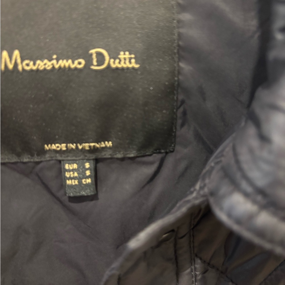 Massimo Dutti black nylon quilted jacket generous small - Picture 6 of 8